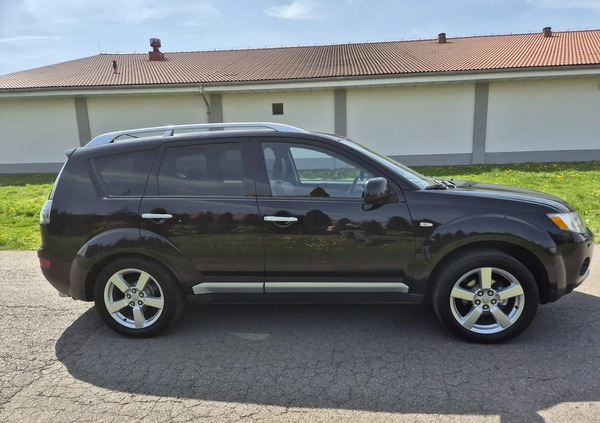 Mitsubishi Outlander cena 22900 przebieg: 323500, rok produkcji 2007 z Radzionków małe 232